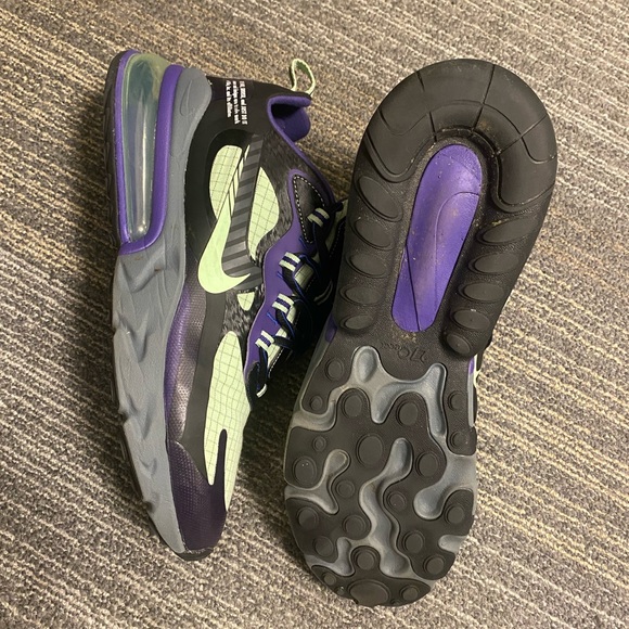 Mens Nike Air Max 270 React - Picture 4 of 7